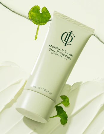 Paso 8 · Moisture Layer Sun Protector SPF50+ PA++++